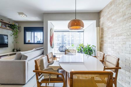 Sala de apartamento à venda com 2 quartos, 72m² em Pinheiros, São Paulo