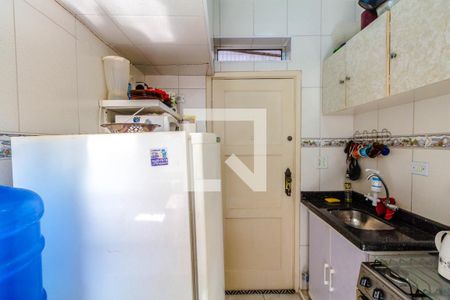 Cozinha de apartamento para alugar com 1 quarto, 23m² em Ocian, Praia Grande