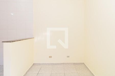 Sala de casa para alugar com 1 quarto, 25m² em Vila Sabrina, São Paulo