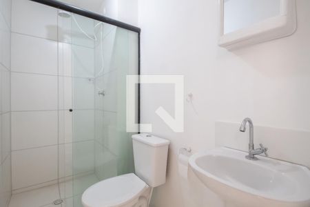 Banheiro de apartamento à venda com 1 quarto, 24m² em Bonfim, Osasco