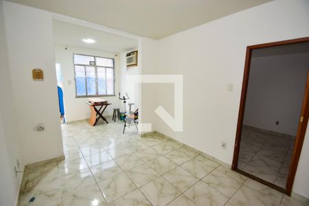 Sala de casa à venda com 2 quartos, 139m² em Madureira, Rio de Janeiro