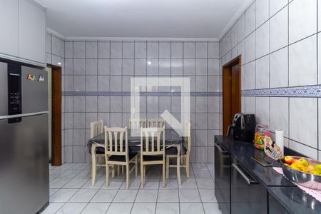 Casa para alugar com 190m², 3 quartos e 2 vagas Casa para alugar com 190m², 3 quartos e 2 vagasCozinha