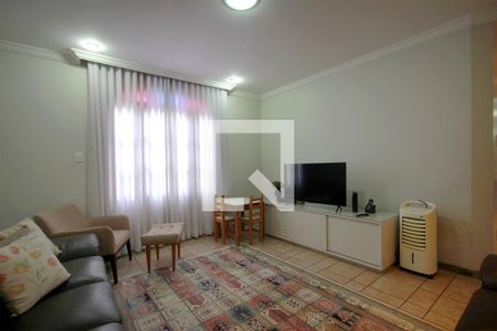 Sala de Estar de casa à venda com 3 quartos, 244m² em Cachoeirinha, Belo Horizonte