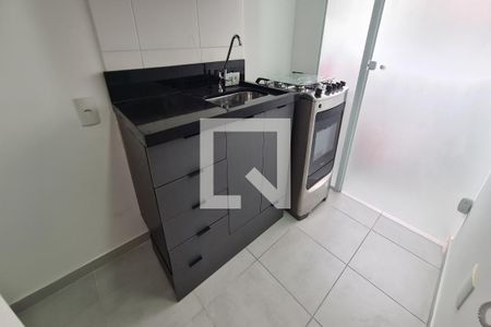 Cozinha de kitnet/studio para alugar com 1 quarto, 27m² em Jardim Independência, São Paulo