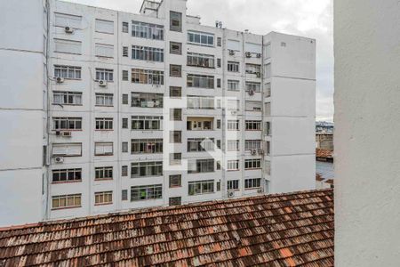 Vista de apartamento à venda com 2 quartos, 81m² em Santana, Porto Alegre