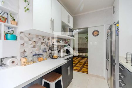 Cozinha e Área de Serviço de apartamento à venda com 2 quartos, 81m² em Santana, Porto Alegre