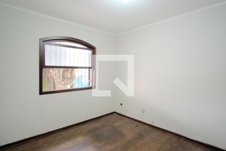 Quarto 1 de casa para alugar com 3 quartos, 260m² em Vila Carrão, São Paulo