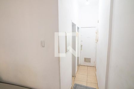 Corredor de kitnet/studio à venda com 1 quarto, 29m² em Santa Teresa, Rio de Janeiro