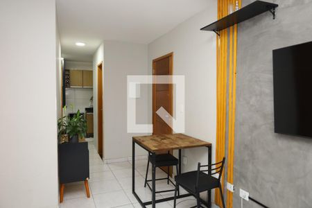 Sala de apartamento à venda com 2 quartos, 45m² em Itaquera, São Paulo