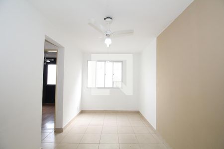 Sala de apartamento para alugar com 2 quartos, 48m² em Parque Munhoz, São Paulo