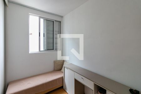 Quarto  de apartamento à venda com 2 quartos, 130m² em Buritis, Belo Horizonte