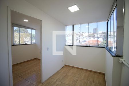 Sala de apartamento para alugar com 2 quartos, 58m² em Cidade Antônio Estêvão de Carvalho, São Paulo