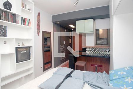 Studio - Quarto de kitnet/studio à venda com 1 quarto, 30m² em Centro Histórico, Porto Alegre