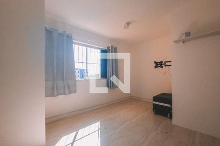 Sala de apartamento para alugar com 3 quartos, 60m² em Vila Laura, Salvador