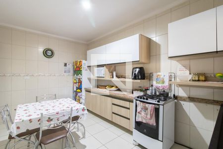 Cozinha de casa para alugar com 4 quartos, 327m² em Jardim Jovaia, Guarulhos