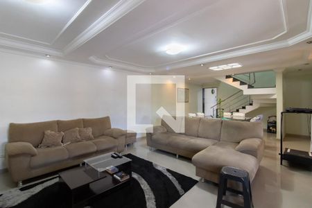 Sala de casa à venda com 4 quartos, 327m² em Jardim Jovaia, Guarulhos