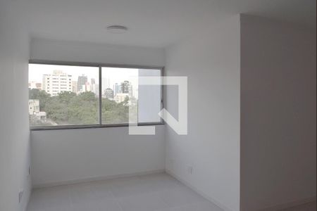 Sala de apartamento para alugar com 2 quartos, 65m² em Vila Madalena, São Paulo