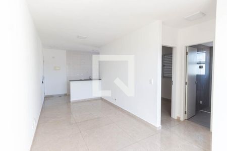 Sala de apartamento para alugar com 2 quartos, 47m² em Jardim do Tiro, São Paulo