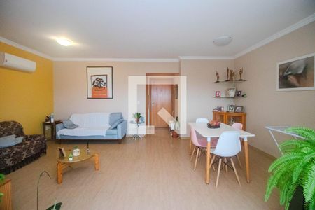 Sala de apartamento para alugar com 3 quartos, 90m² em Jardim Itu, Porto Alegre