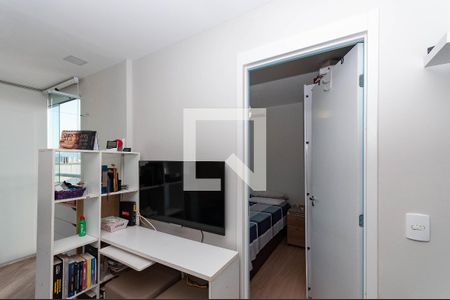 Sala de apartamento à venda com 1 quarto, 29m² em Parque Industrial Tomas Edson, São Paulo