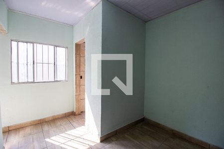 Sala/Quarto de casa para alugar com 1 quarto, 28m² em Jardim J S Carvalho, Sorocaba