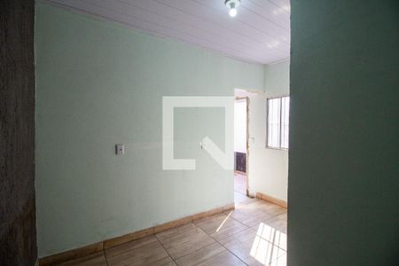 Sala/Quarto de casa para alugar com 1 quarto, 28m² em Jardim J S Carvalho, Sorocaba