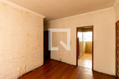 Sala de apartamento para alugar com 3 quartos, 75m² em Padre Eustáquio, Belo Horizonte