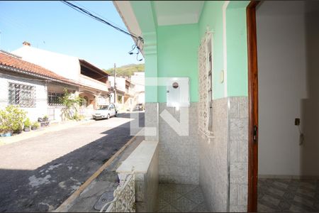 Varanda da Sala de casa de condomínio para alugar com 2 quartos, 77m² em Vaz Lobo, Rio de Janeiro