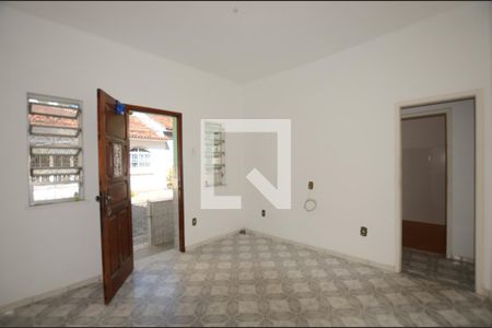 Sala de casa de condomínio para alugar com 2 quartos, 77m² em Vaz Lobo, Rio de Janeiro