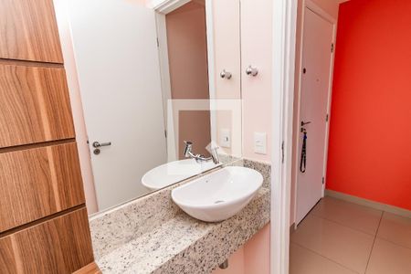 Lavabo de apartamento à venda com 2 quartos, 100m² em Barra Funda, São Paulo