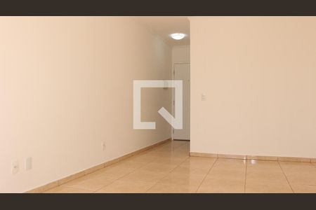 Sala de apartamento para alugar com 3 quartos, 62m² em Vila Antonieta, São Paulo