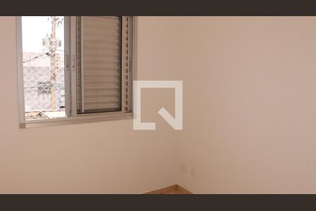 Quarto 1 de apartamento para alugar com 3 quartos, 62m² em Vila Antonieta, São Paulo