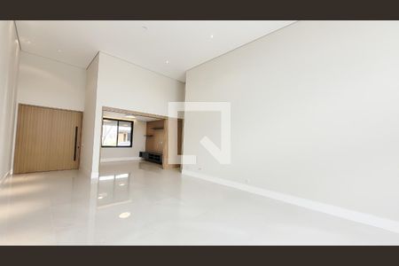Sala de casa de condomínio à venda com 5 quartos, 450m² em Loteamento Caminhos de San Conrado (Sousas), Campinas