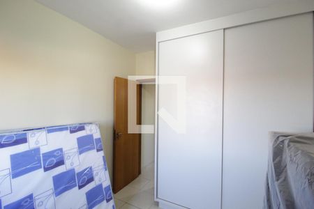 Quarto 2 de apartamento para alugar com 2 quartos, 62m² em Santa Mônica, Uberlândia