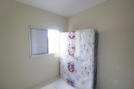 Quarto 1 de apartamento para alugar com 2 quartos, 62m² em Santa Mônica, Uberlândia