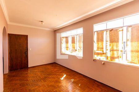 Sala de apartamento para alugar com 3 quartos, 110m² em Vila Paris, Belo Horizonte