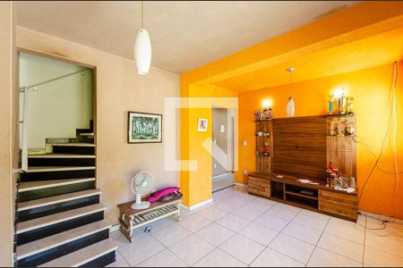 Sala de casa à venda com 2 quartos, 117m² em Engenhoca, Niterói