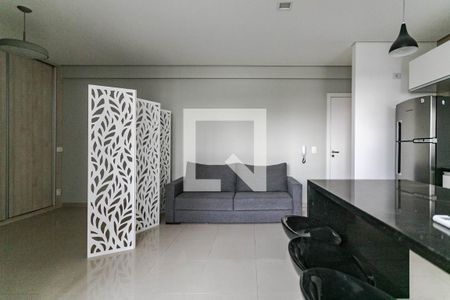 Sala de kitnet/studio para alugar com 1 quarto, 42m² em Vila Oliveira, Mogi das Cruzes