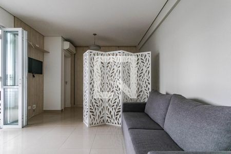 Sala de kitnet/studio para alugar com 1 quarto, 42m² em Vila Oliveira, Mogi das Cruzes