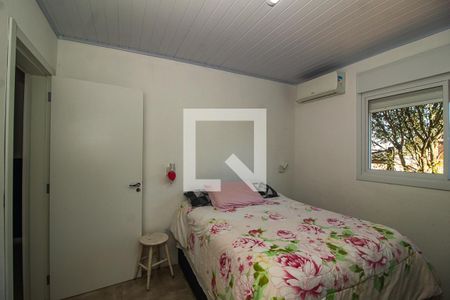 Suíte de casa à venda com 2 quartos, 80m² em Vila Nova, Porto Alegre