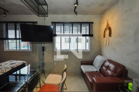 Sala de apartamento à venda com 1 quarto, 24m² em Paraíso do Morumbi, São Paulo