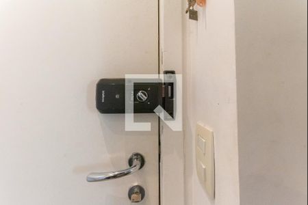 Detalhe Sala de apartamento para alugar com 3 quartos, 80m² em Ponte Preta, Campinas