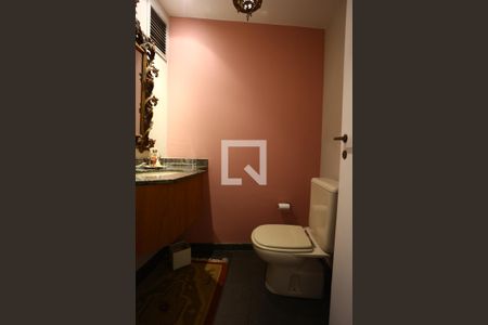 Lavabo de apartamento à venda com 3 quartos, 143m² em Vila Sonia, São Paulo