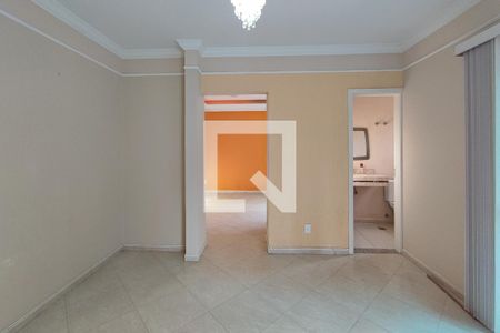 Sala de Estar de casa de condomínio à venda com 6 quartos, 377m² em Jardim Nova Europa, Campinas