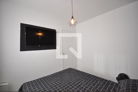 Quarto 1 de apartamento para alugar com 1 quarto, 35m² em Parque Vitoria, São Paulo