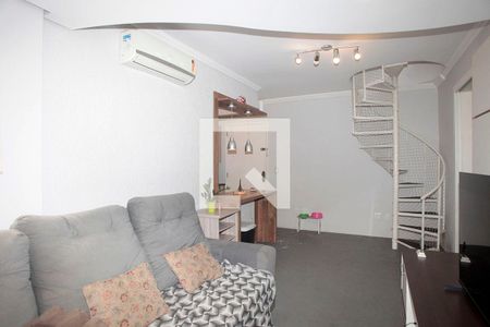 Sala 1 de apartamento para alugar com 2 quartos, 122m² em Santana, Porto Alegre