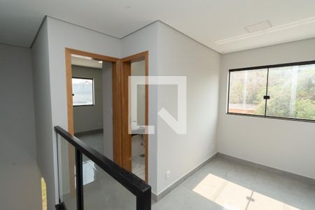 Sala Superior de casa para alugar com 3 quartos, 140m² em Califórnia, Belo Horizonte