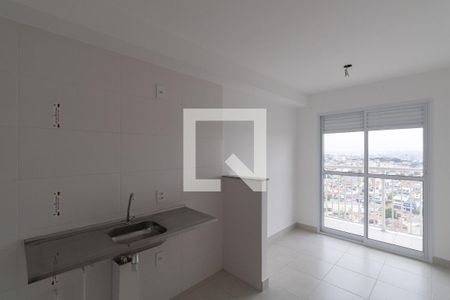 Sala e Cozinha de apartamento para alugar com 1 quarto, 29m² em Vila Ré, São Paulo