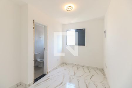 Suíte 1 de casa de condomínio para alugar com 2 quartos, 79m² em Penha de França, São Paulo