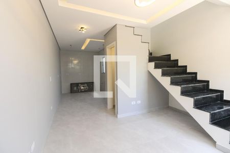 Sala de casa de condomínio para alugar com 2 quartos, 79m² em Penha de França, São Paulo